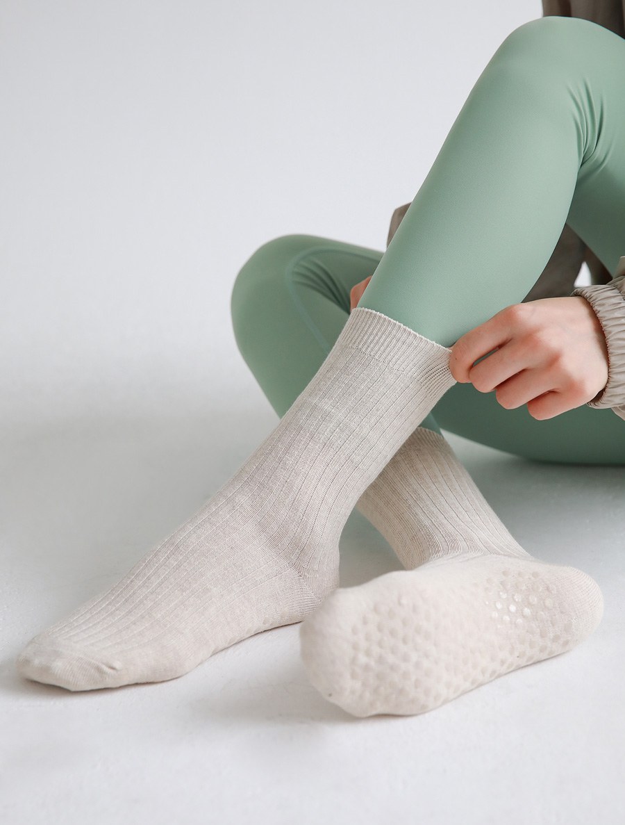 [EVELLET] Kadee Half Neck Non-Slip Socks