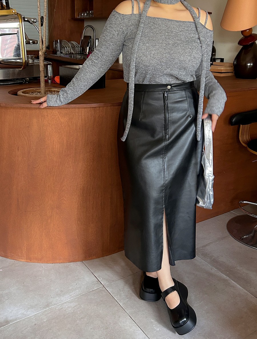 [EVELLET] Rohedin Leather Slit Long Skirt