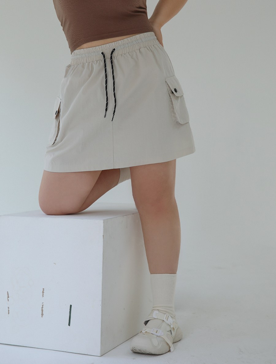 [EVELLET] Ferity Cargo Pants Skirt