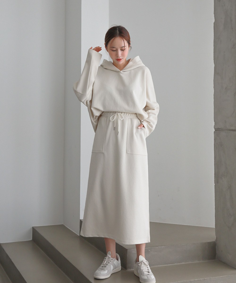 [EVELLET] Tahiri Bunto Pocket Waistband Long Skirt