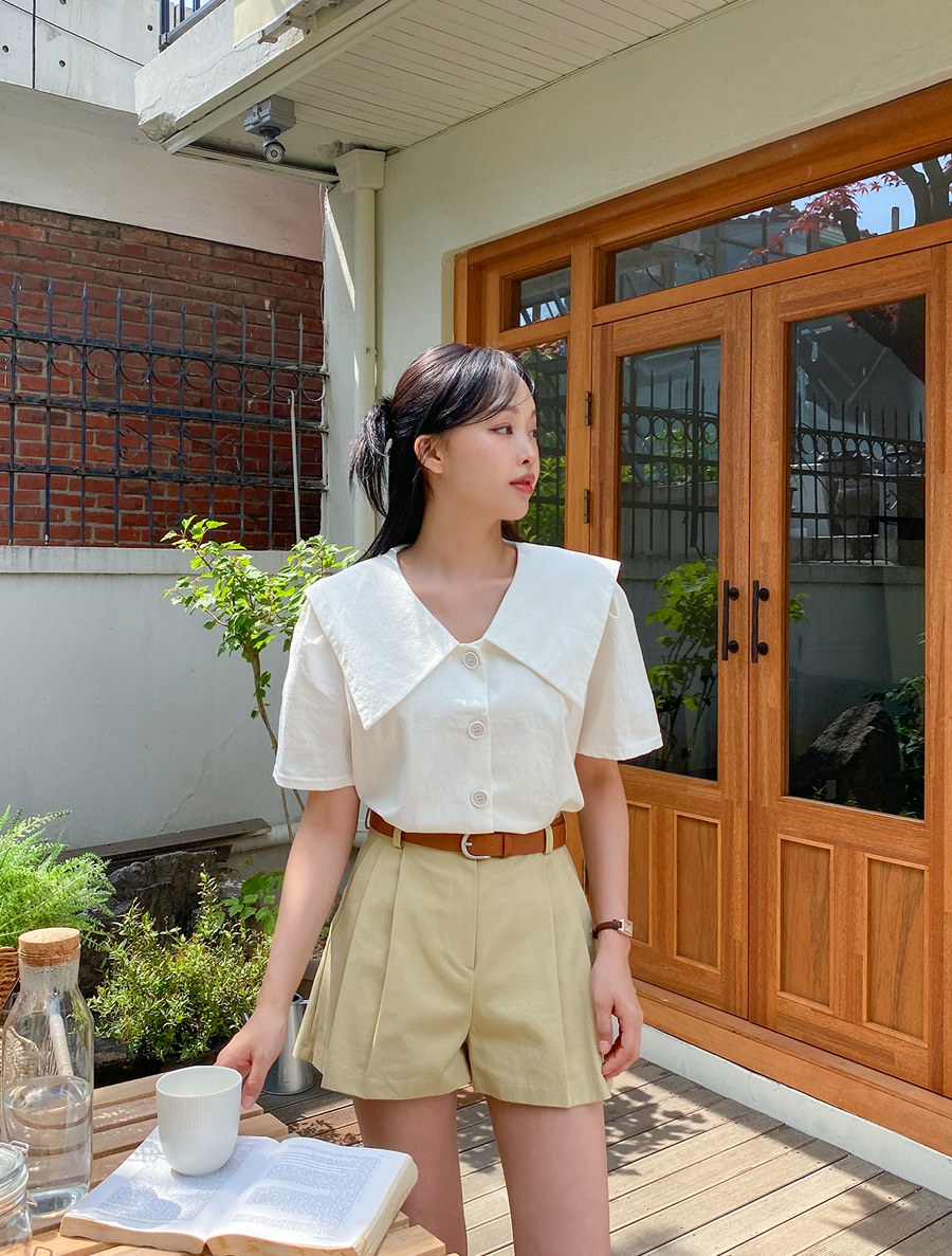 [EVELLET] Enkipo Cotton Sera Collared Blouse