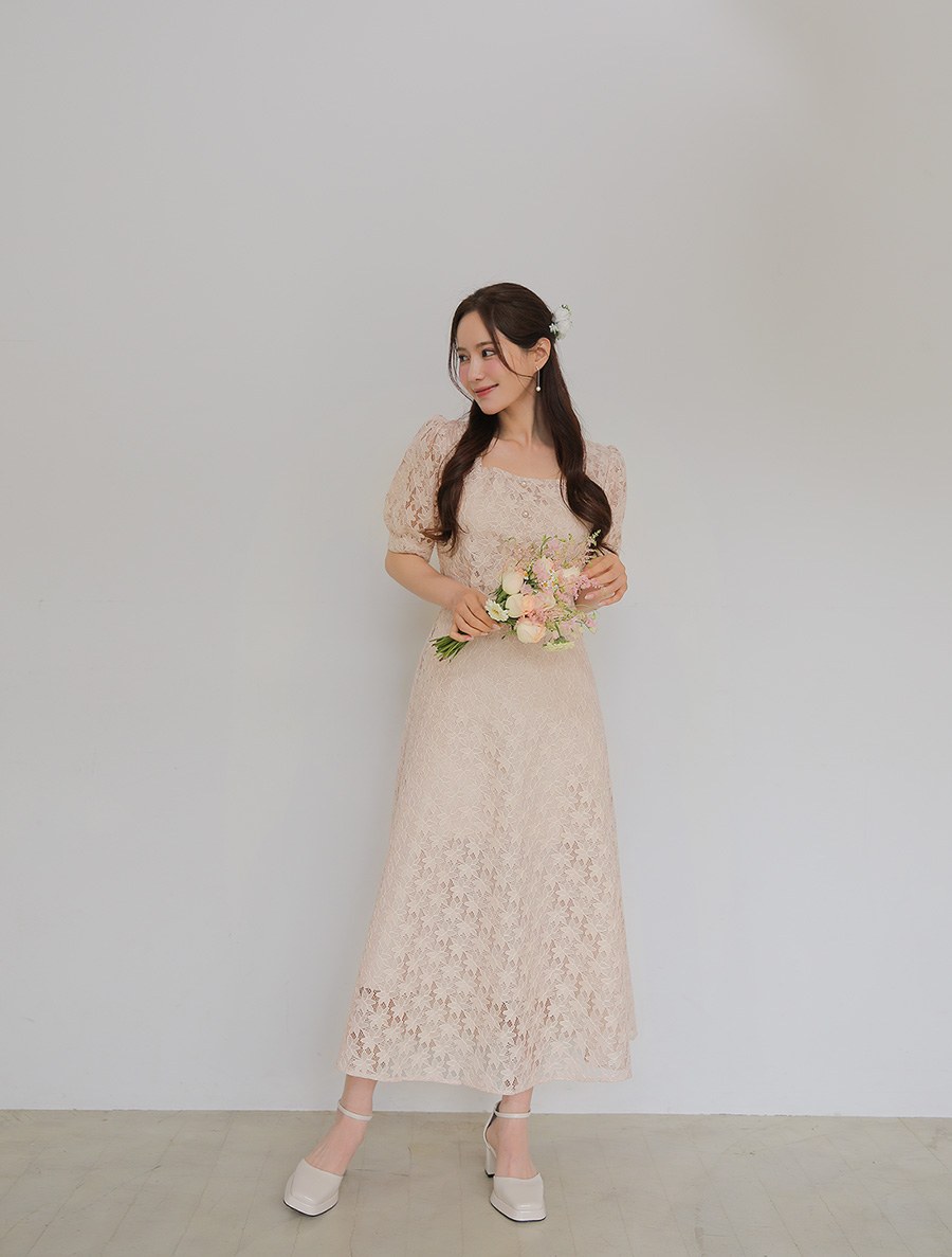 [EVELLET]Melvisen Lace Square Neck Long Dress