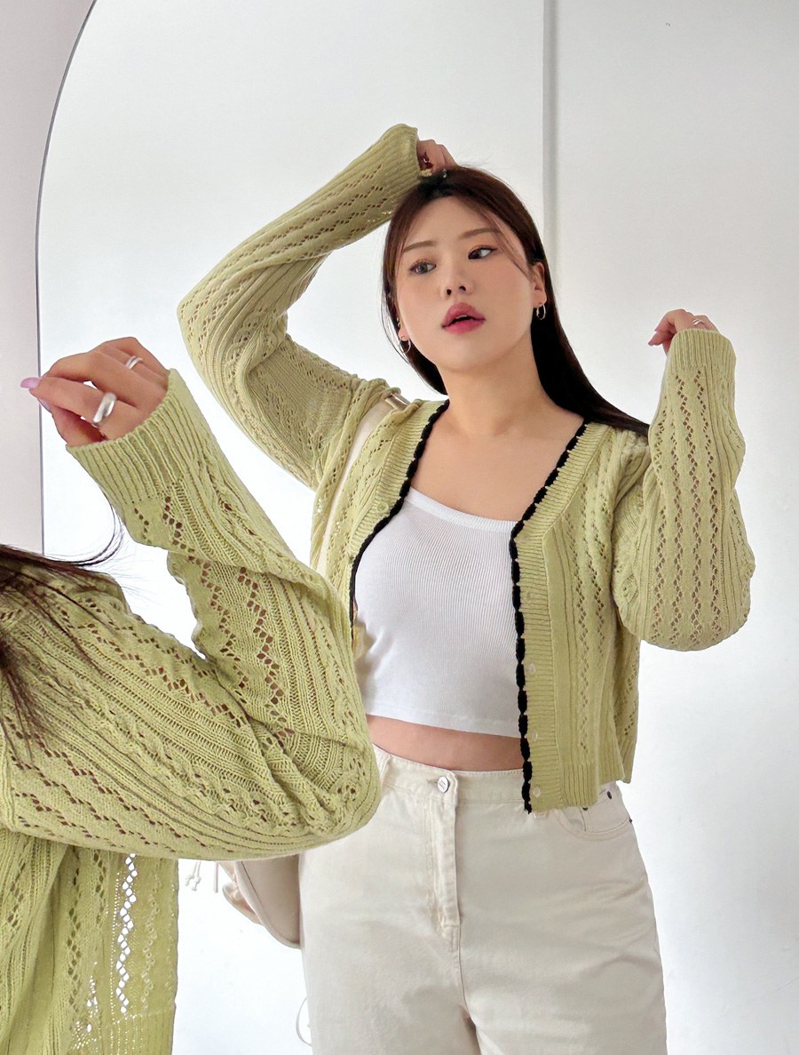 [EVELLET] DeRotin Punching Contrast Knit Cardigan