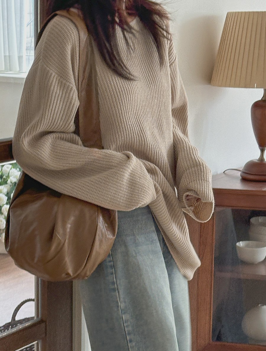 [EVELLET] Chromer Round neck Hachi Knit