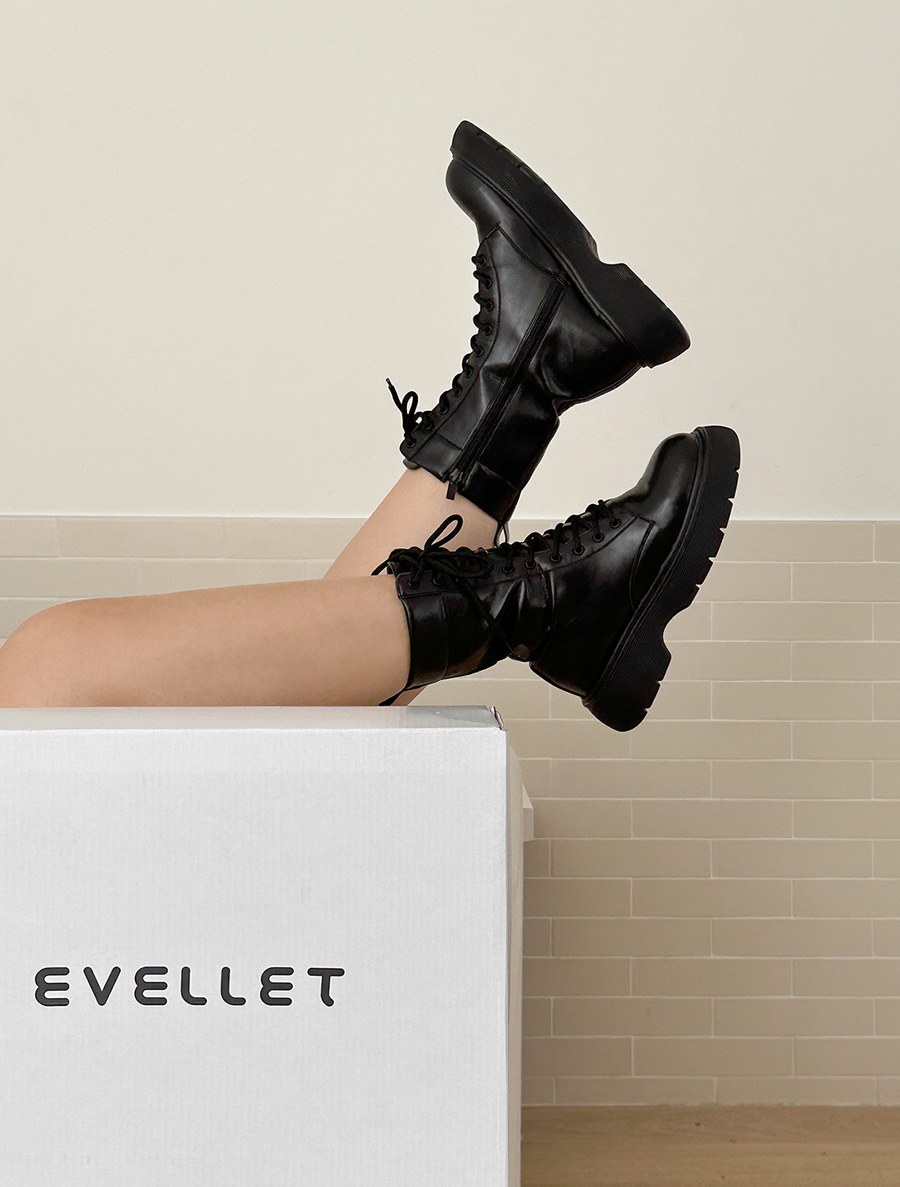 [EVELLET] Dale Ten Lace Up Walker