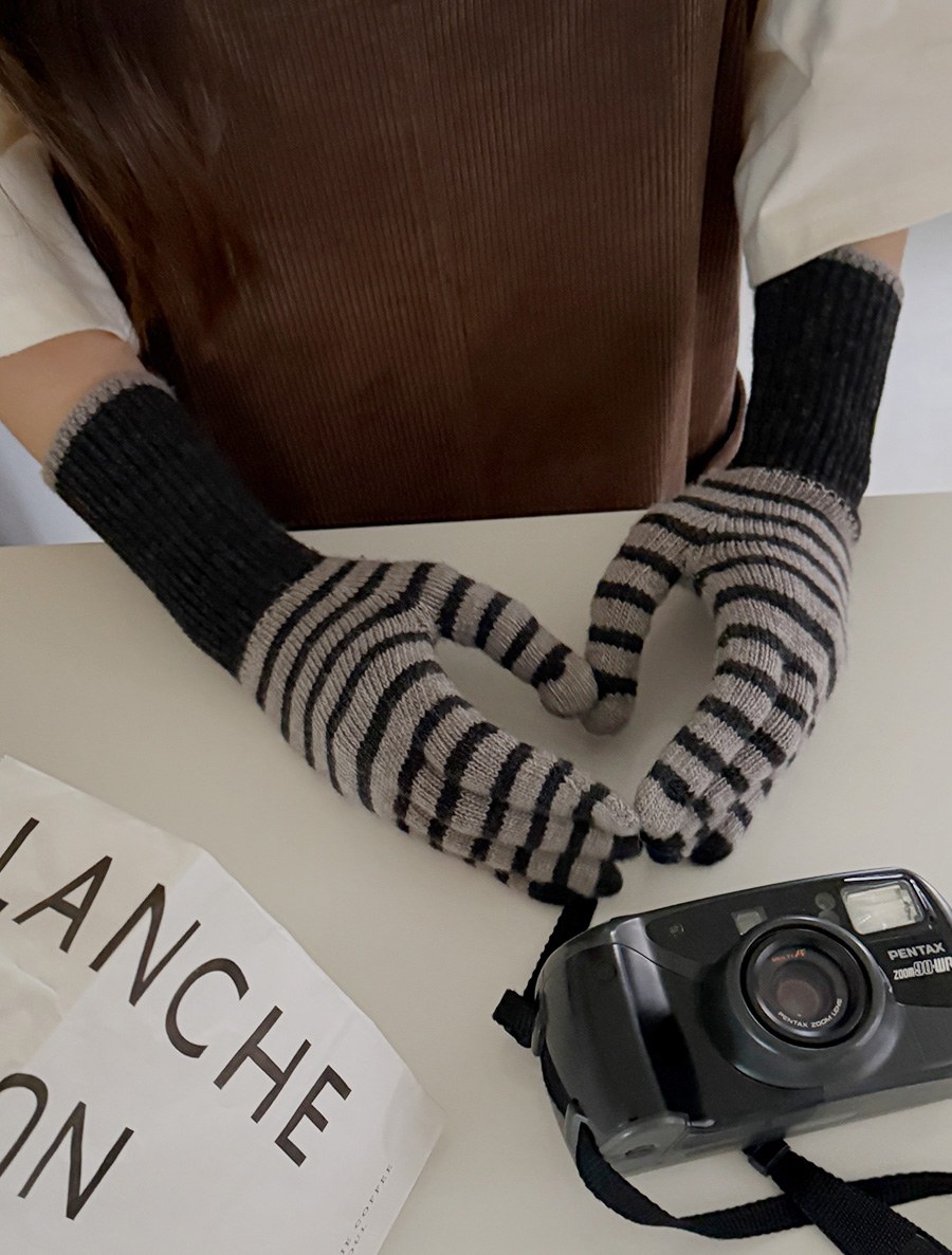 Enliven Contrast ST Knit Gloves