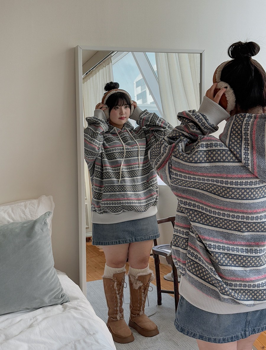 Artebon Patterns Hood Sweatshirt