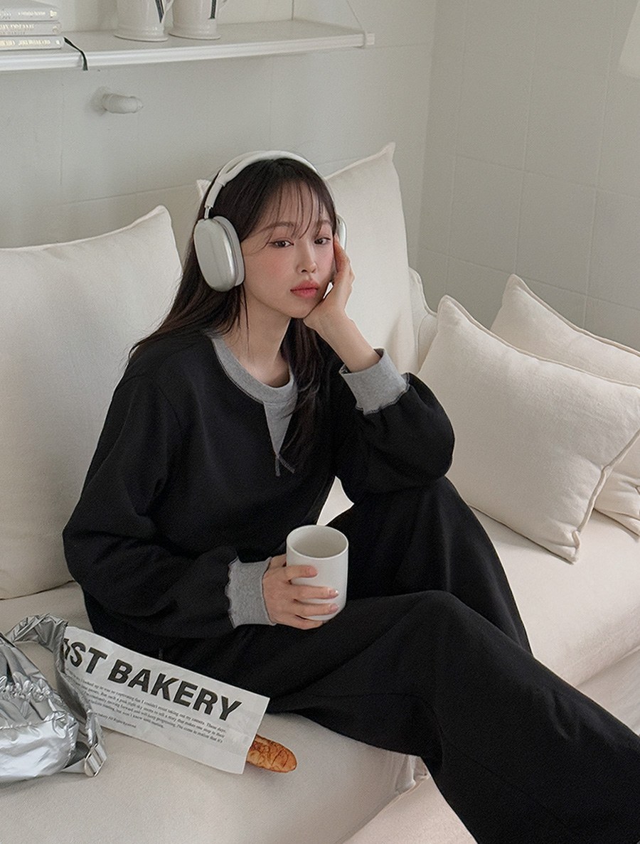 Baonnew Contrast Zuri Stitch Sweatshirt