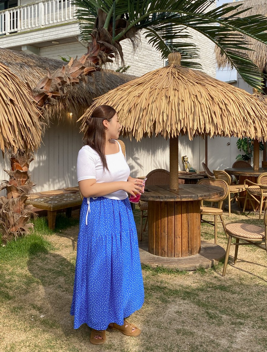 [EVELLET] High Ron Flower Shirring Long Skirt