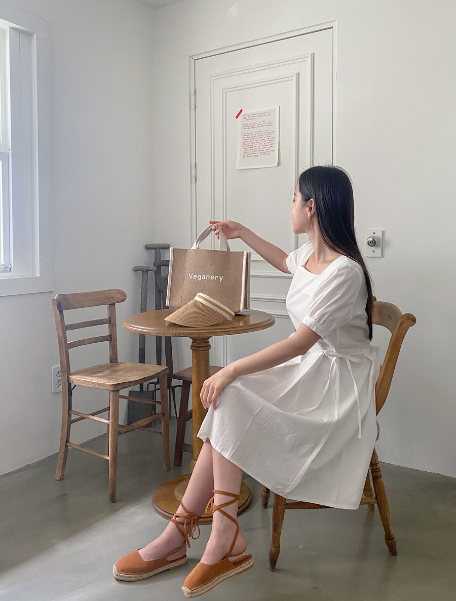 [EVELLET] Melamo Square Pleats Dress