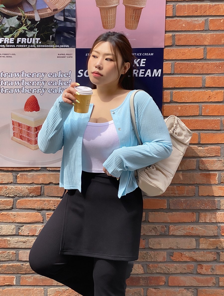 [EVELLET] By Bean Cool Semi Crop Cardigan