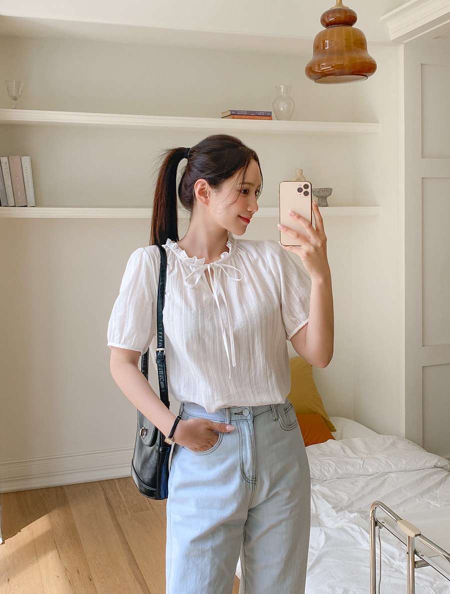 [EVELLET] Teveli Cotton Neck Ribbon Blouse