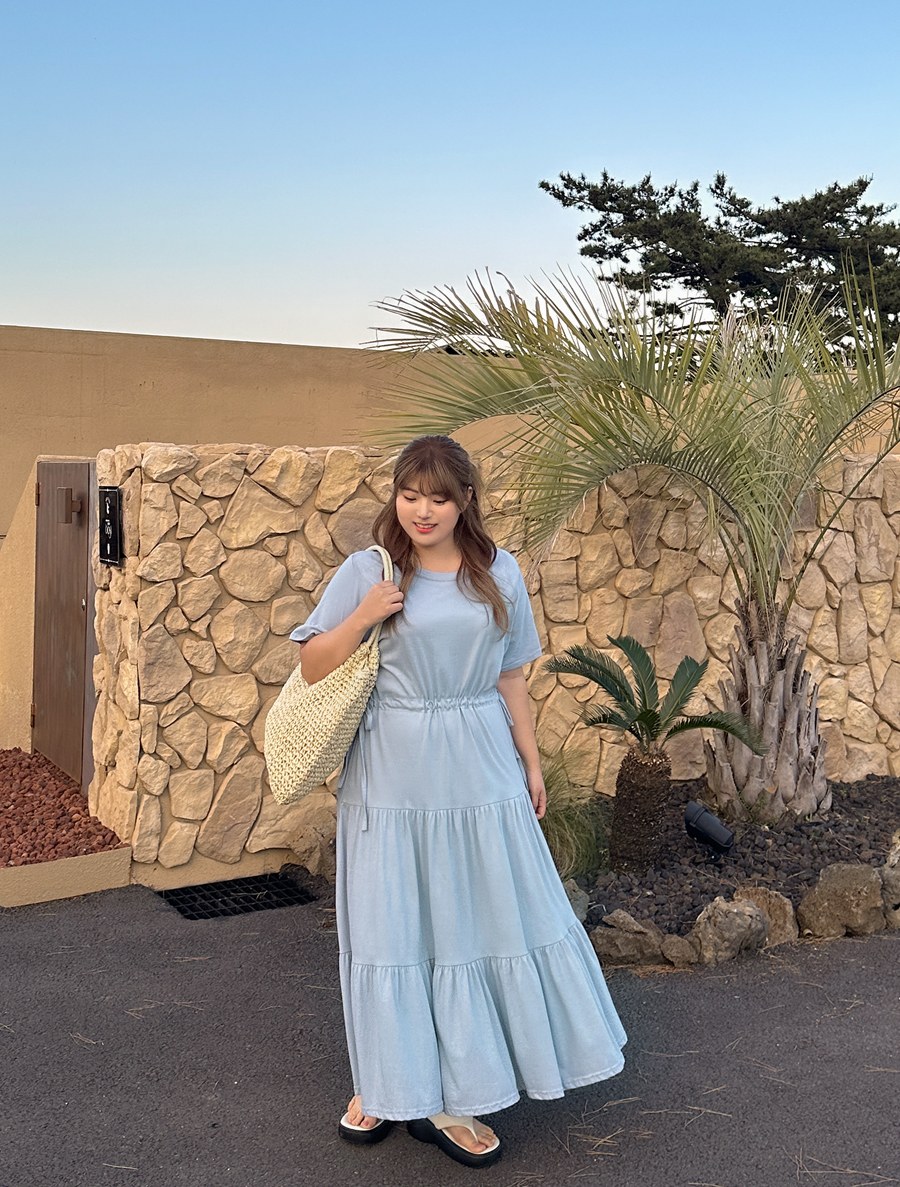 [EVELLET] Miteon string Tiered Long Dress