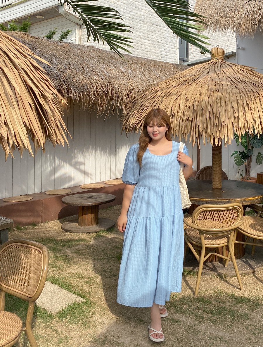 [EVELLET] Neroin Square Neck Tiered Long Dress