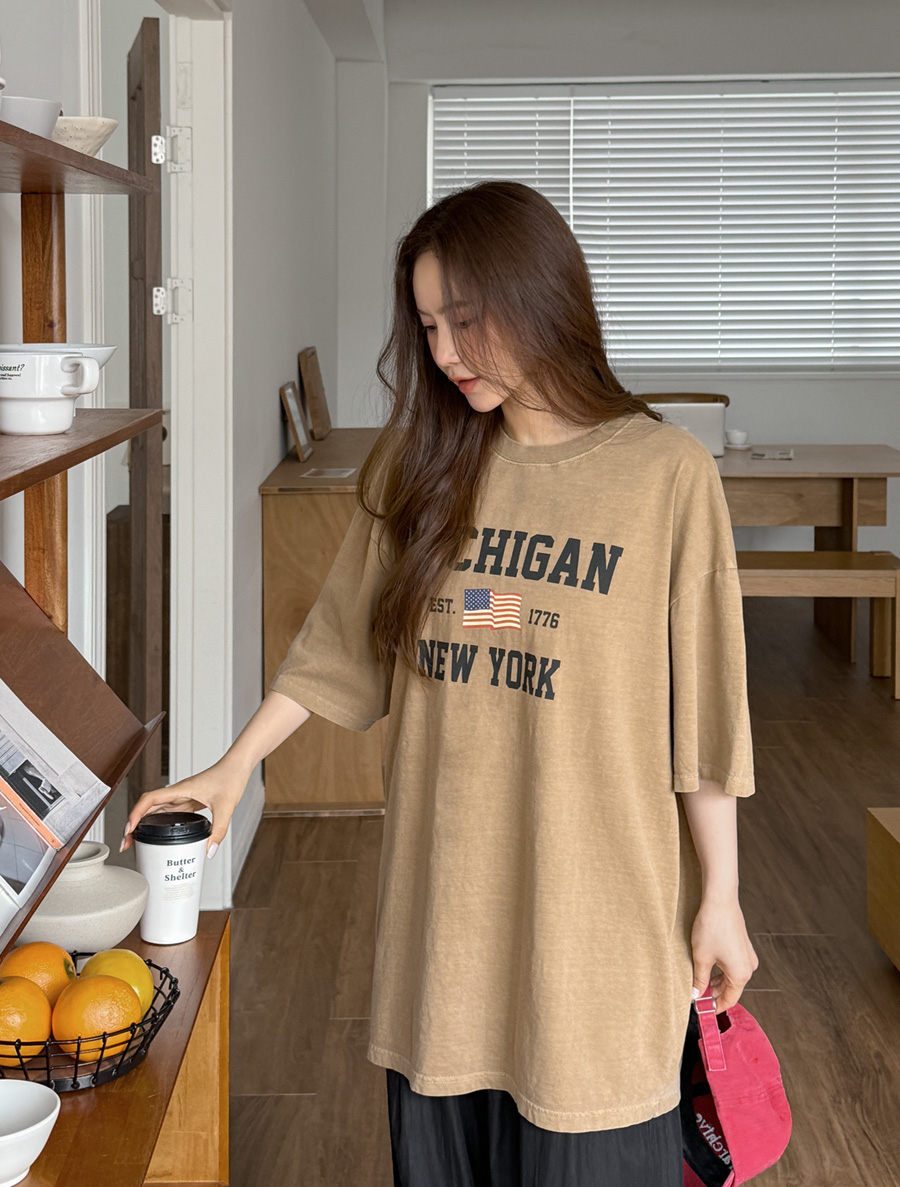 Deanpure Pigment Graphic Print T-shirt