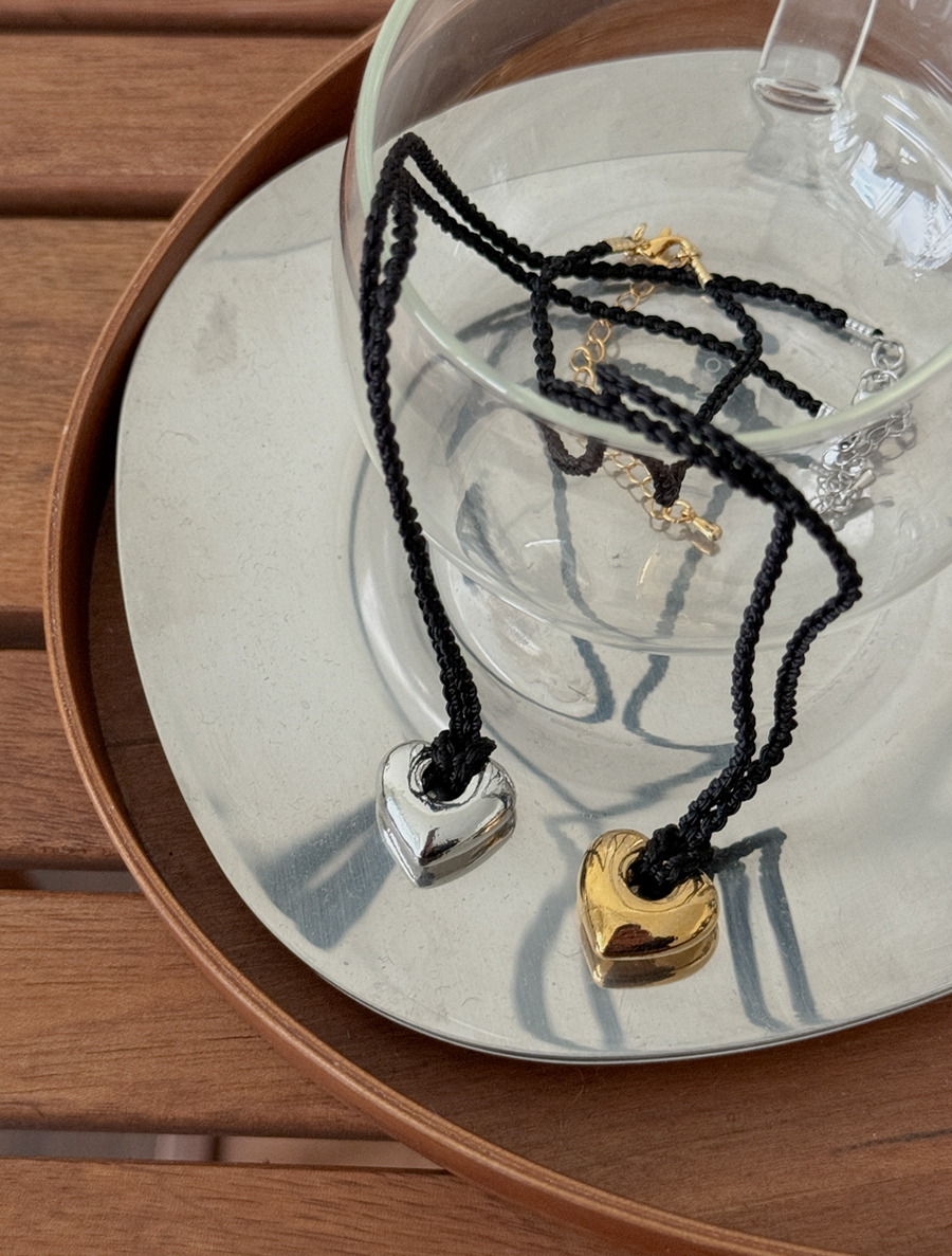 Henryden heart Necklace