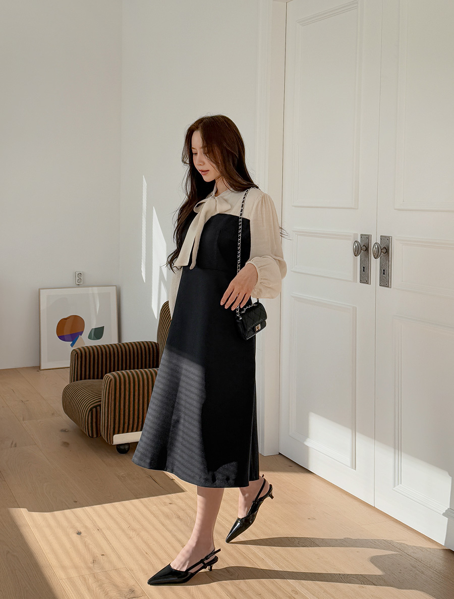 Pioneer Contrast Tie Flare Dress