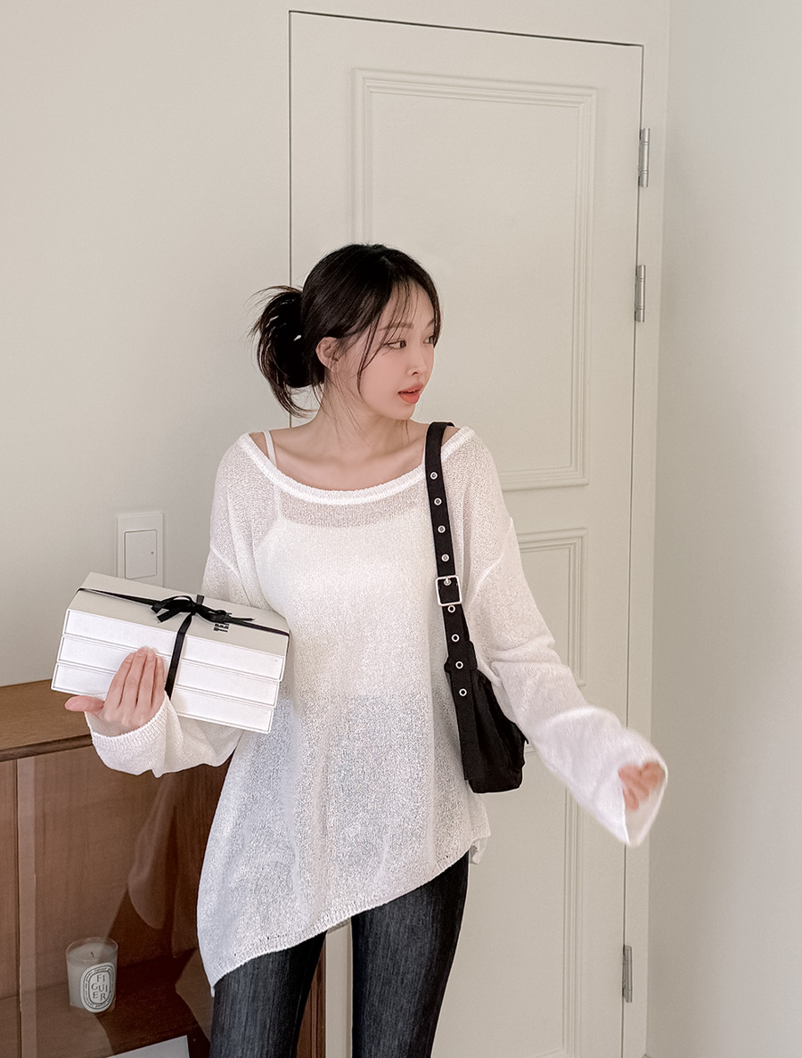 [EVELLET] Thiaven Unbalance Slit Knit