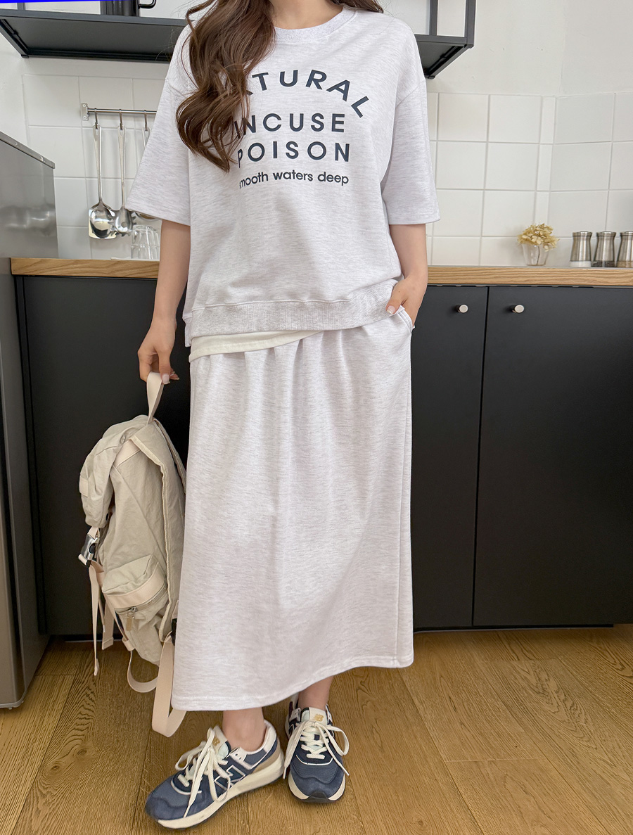 Koiru Graphic Print T-shirt Skirt SET