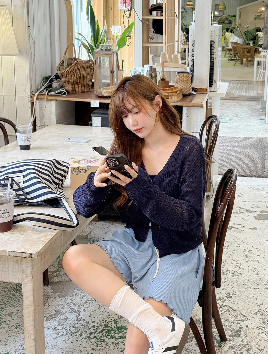 Ginuf See-through look Button Knit Cardigan