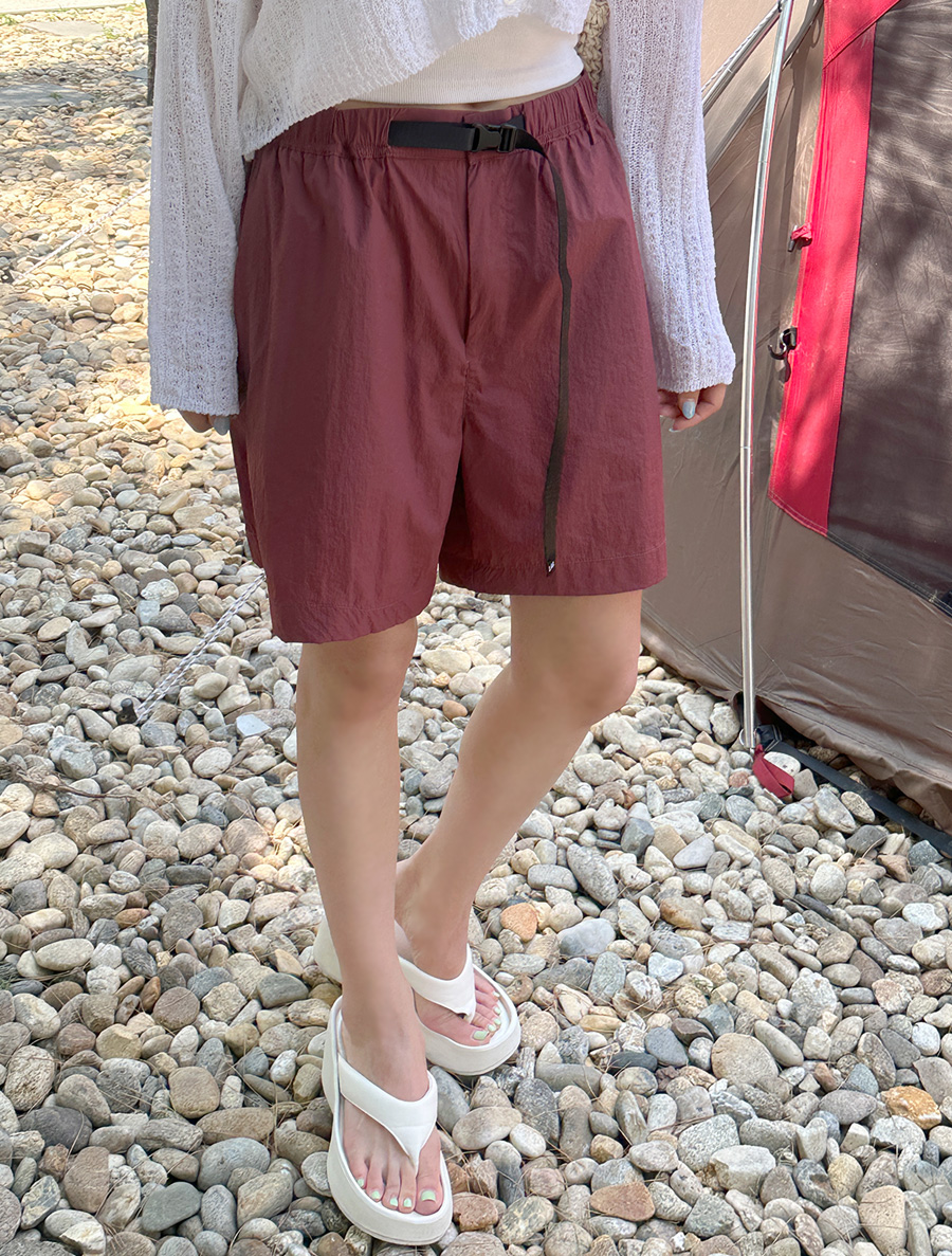 Mentree Belted Nylon Pedal Pushers Pants