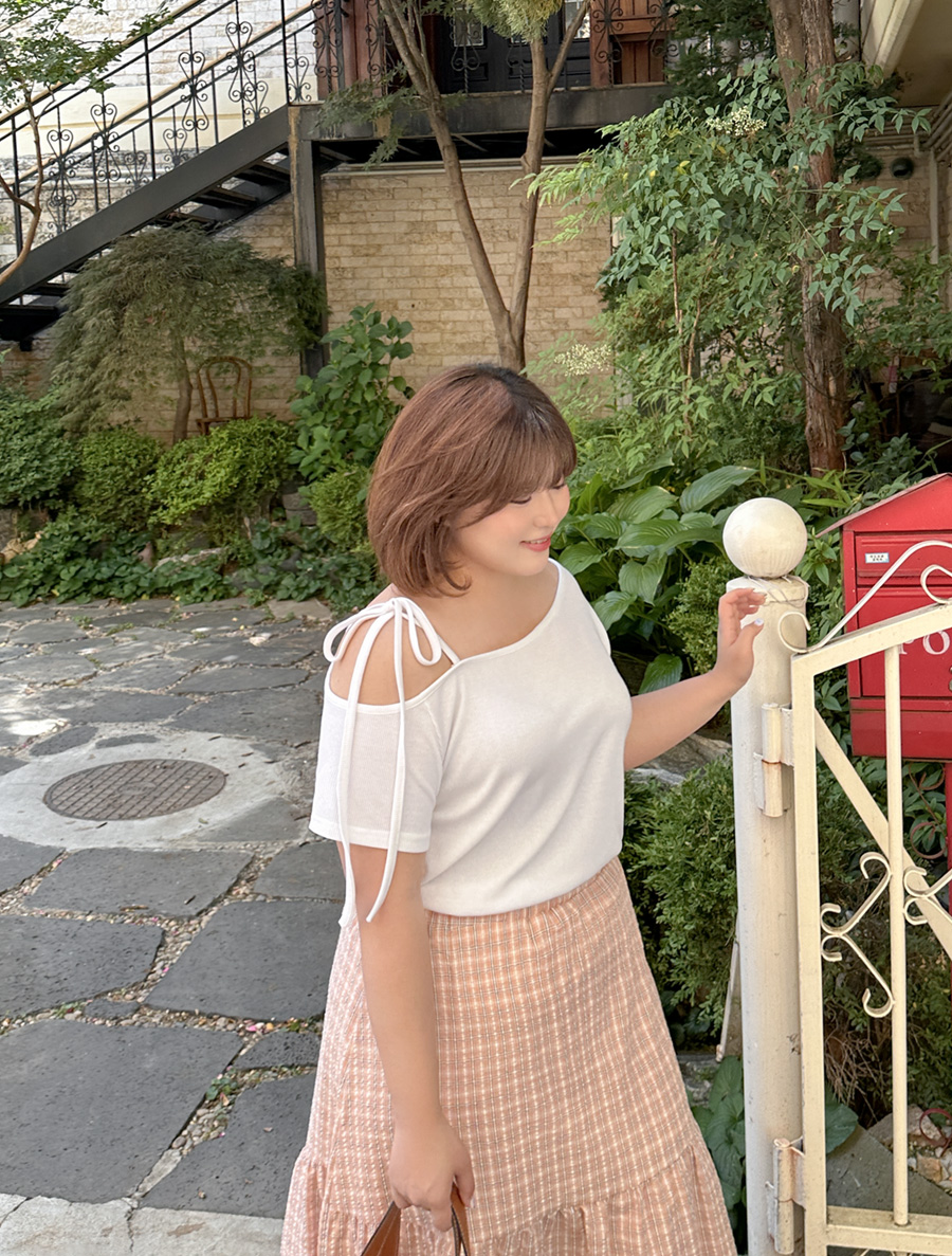 Haent Ribbed Unbalance Off shoulder T-shirt
