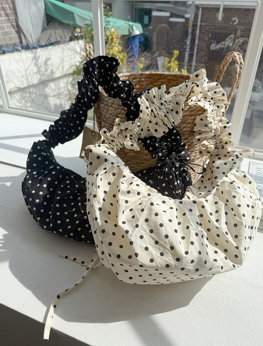 Kenmui Dot Shirring Cross Bag