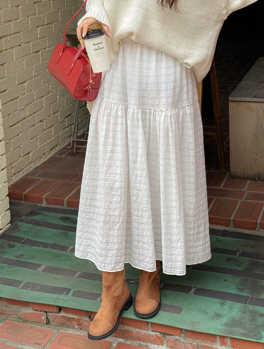 Linbute Embo Shirring Long Skirt