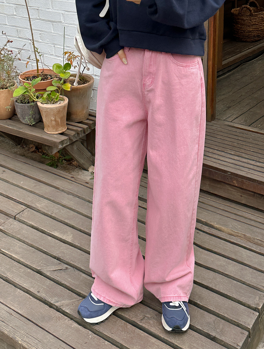 Lipuen Length Pigment Color Wide Denim Pants