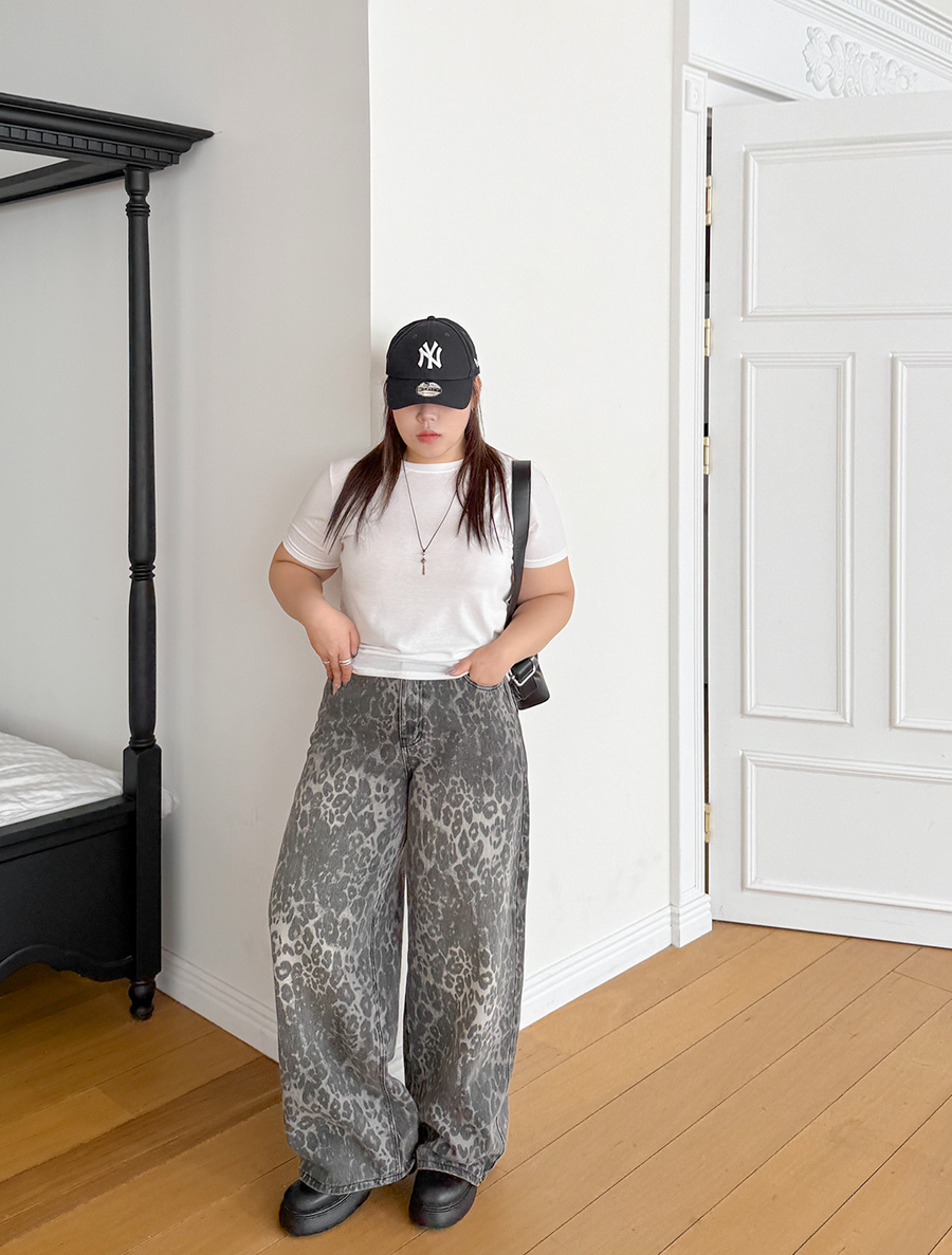 Hozenmu Basic T-shirt