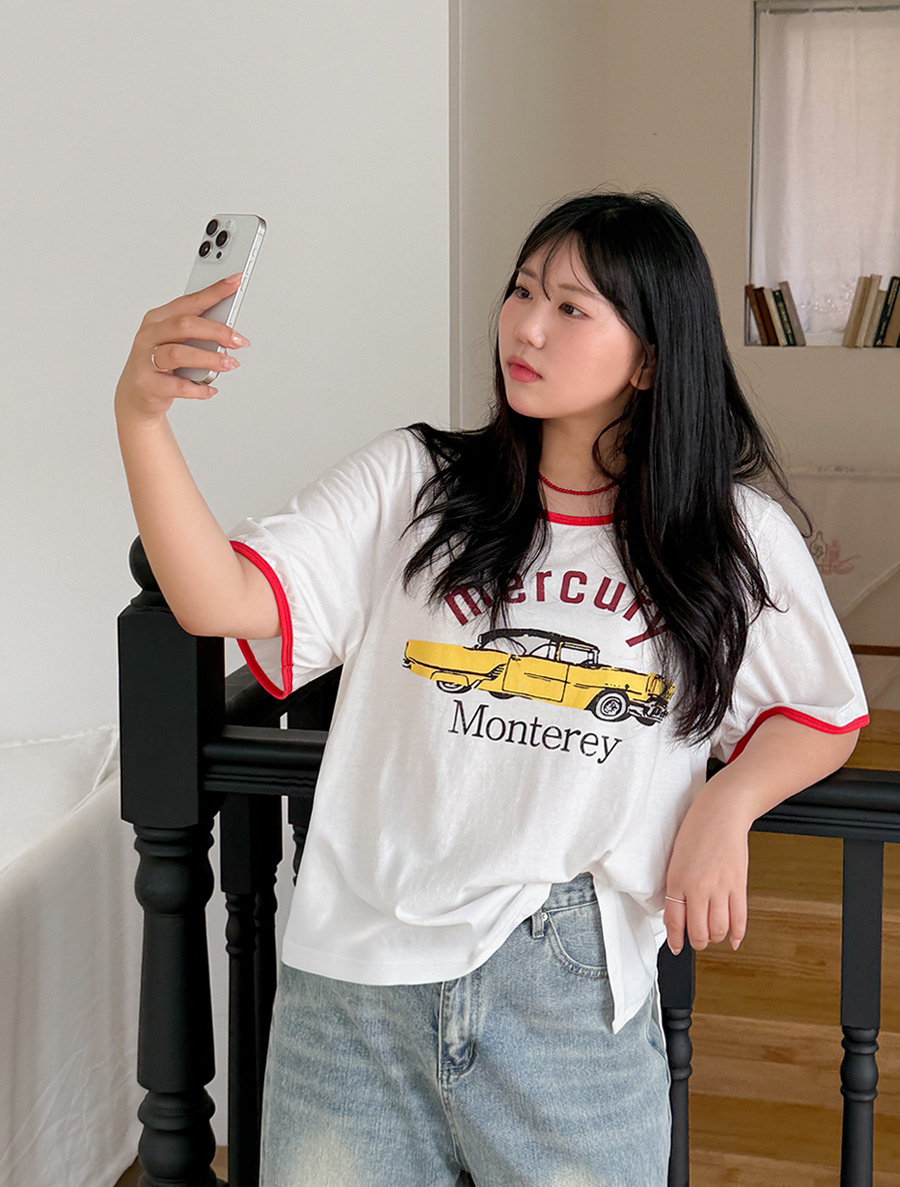 Le Aken Contrast Graphic Print Team T-shirt