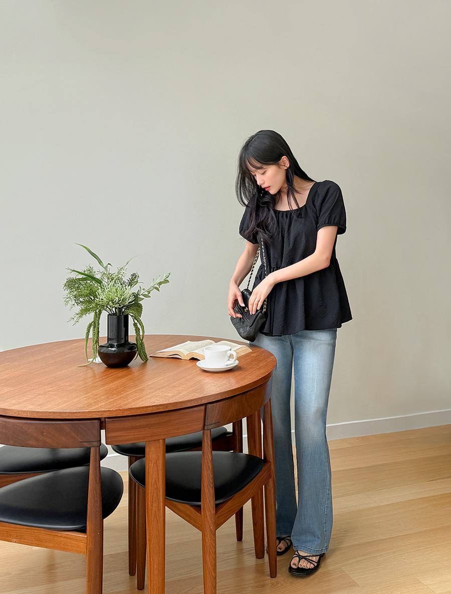 Knew Square Neck Shirring Blouse