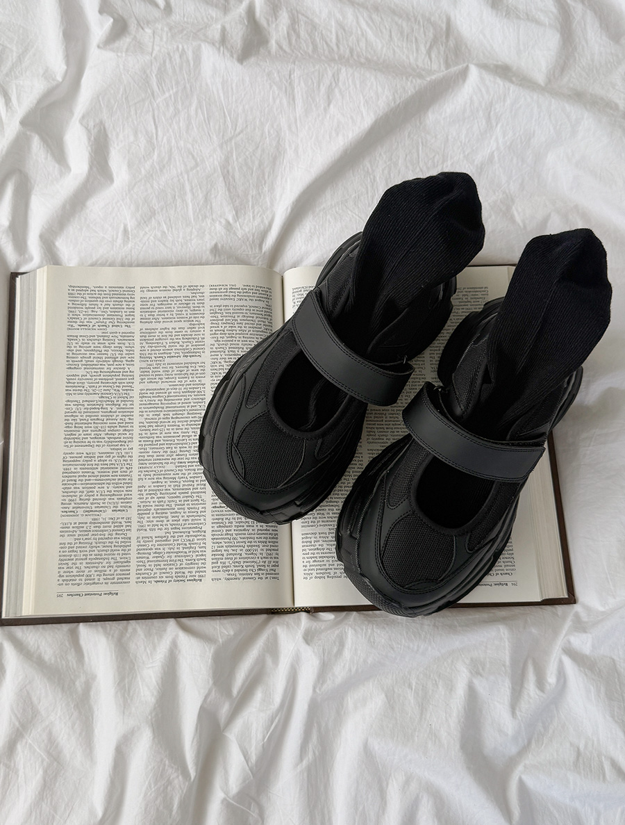 Montique Velcro Platform Shoes (7cm)