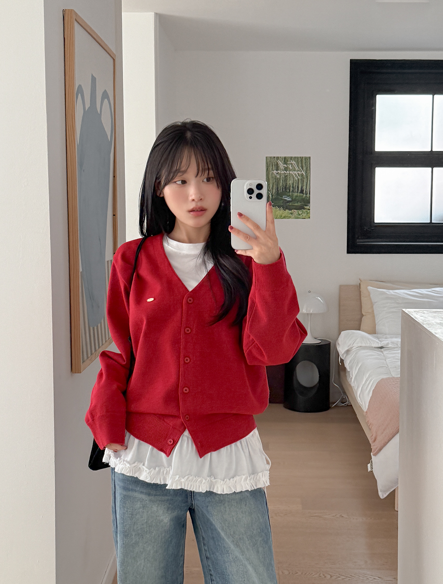 [EVELLET] Letian V-neck Pendant Knit Cardigan