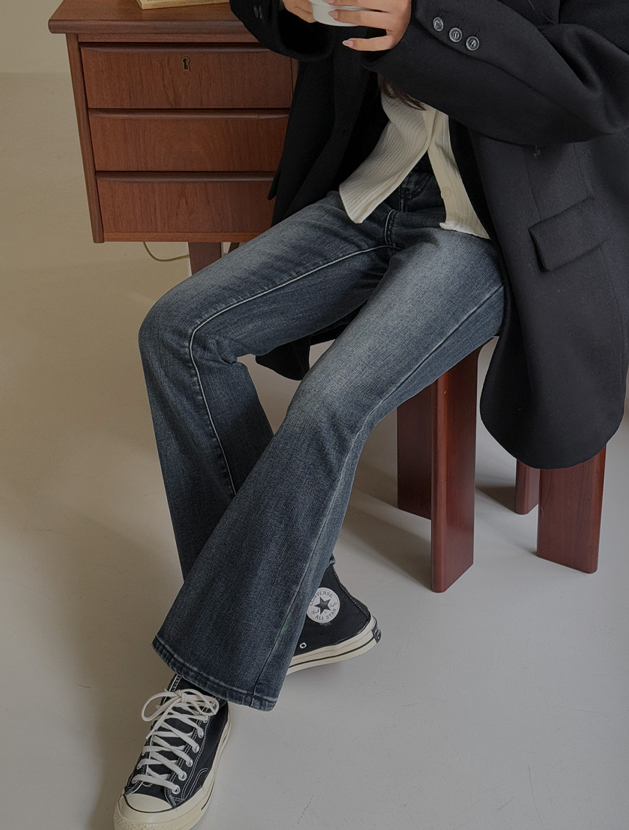 Bielb Length Heatwarm Flared Denim Pants