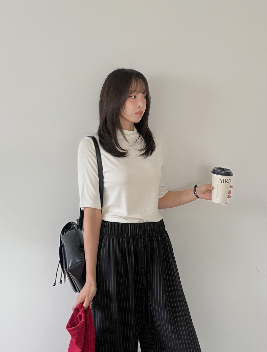 Hamoa Ribbed Mock neck Span T-shirt