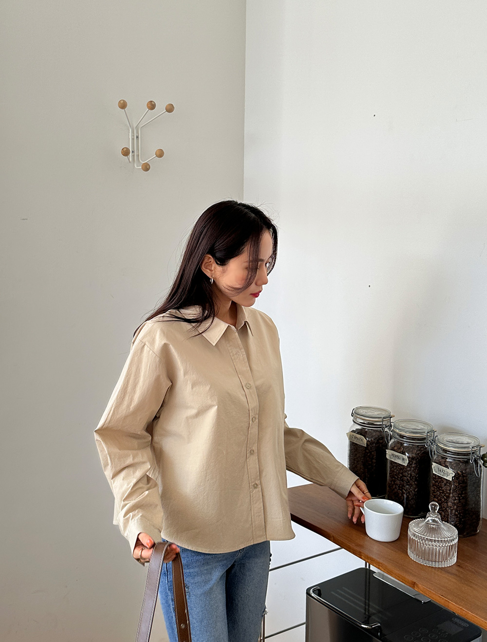 [EVELLET] Twomondy Unbalance Cotton Shirt