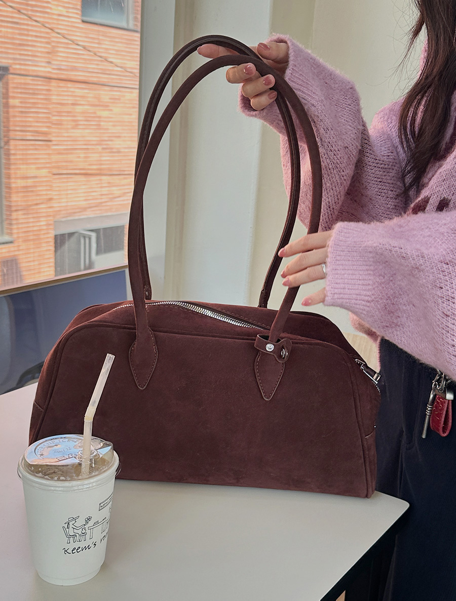 Penmiyu Suede Shoulder Bag