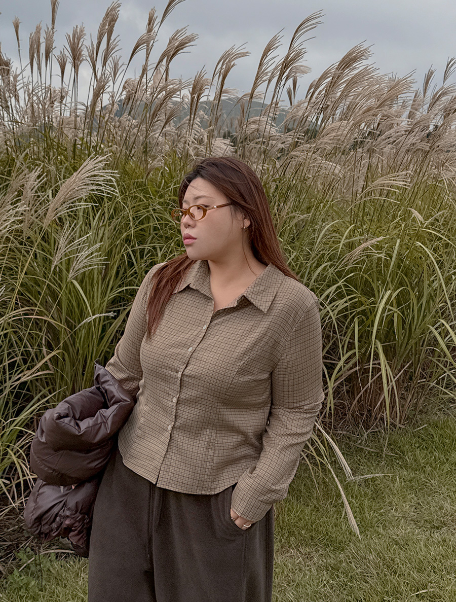 [Exclusive] Toughsen ST Cut Semi-Crop Shirt