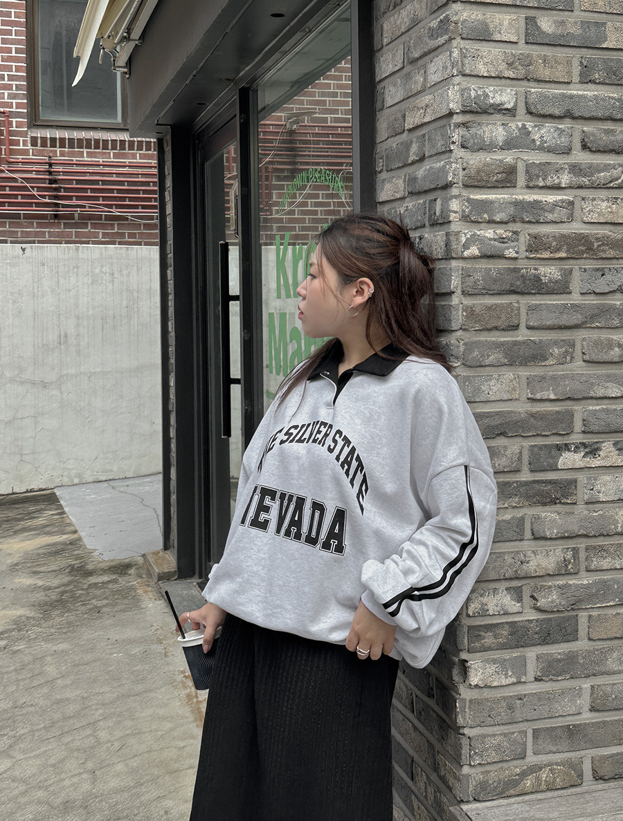 Inbut Contrast Graphic Print Collar Sweatshirt