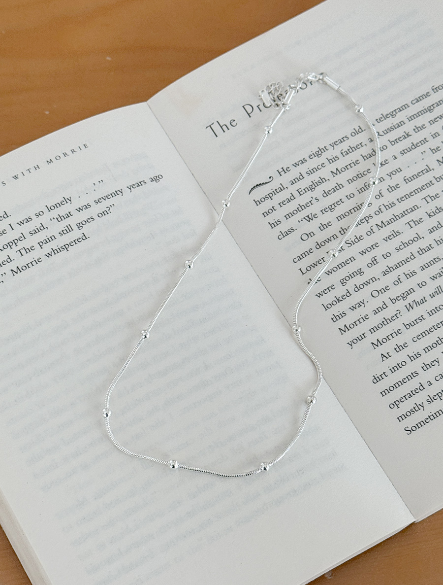 Tenrub Mini ball Necklace