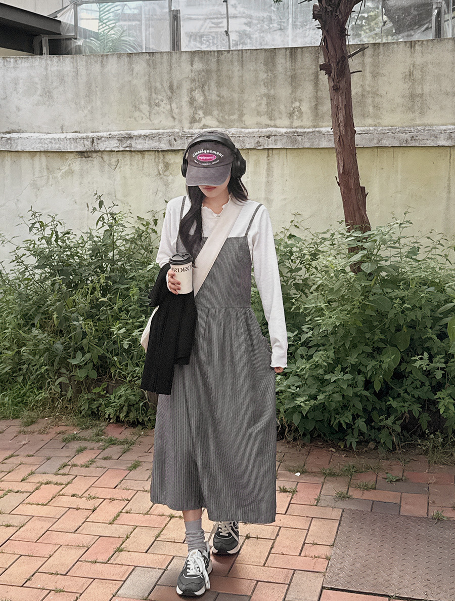 Off-the-shoulder ST Pocket Shirring Bustier Dress