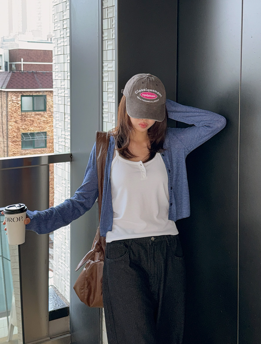 Taer Ribbed Hood Crop Cardigan