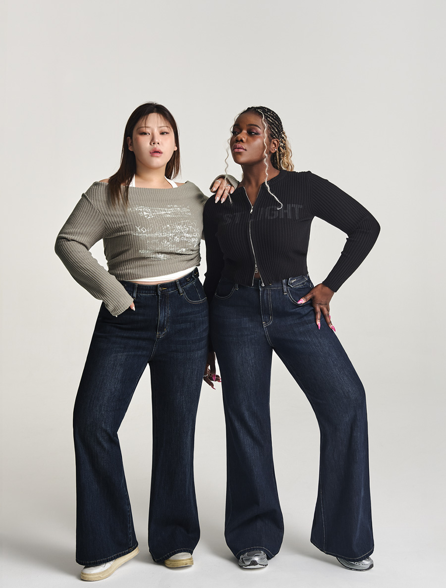 [CURVE] Matie Waist-Adjustable Flared Denim Pants