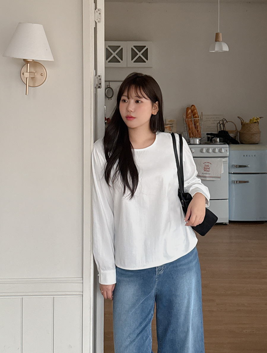 [EVELLET] Arno Round Blouse