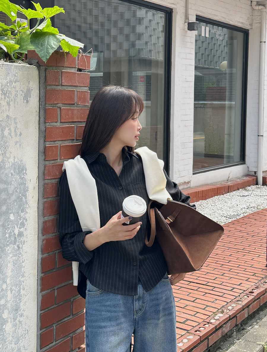 [EVELLET] Kanade ST Semi-Crop Shirt