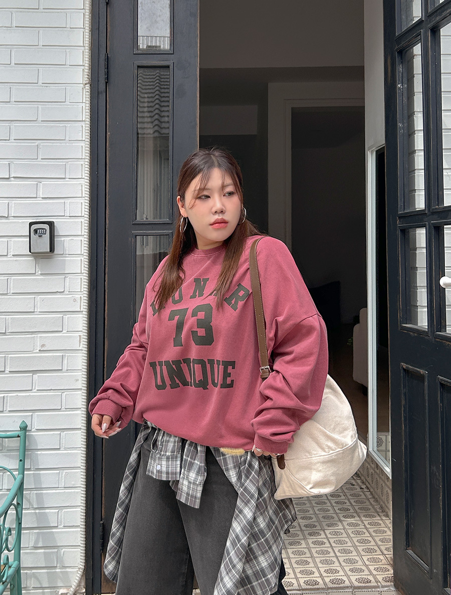 Duncan's Pigment Graphic Print Long Sweatshirt