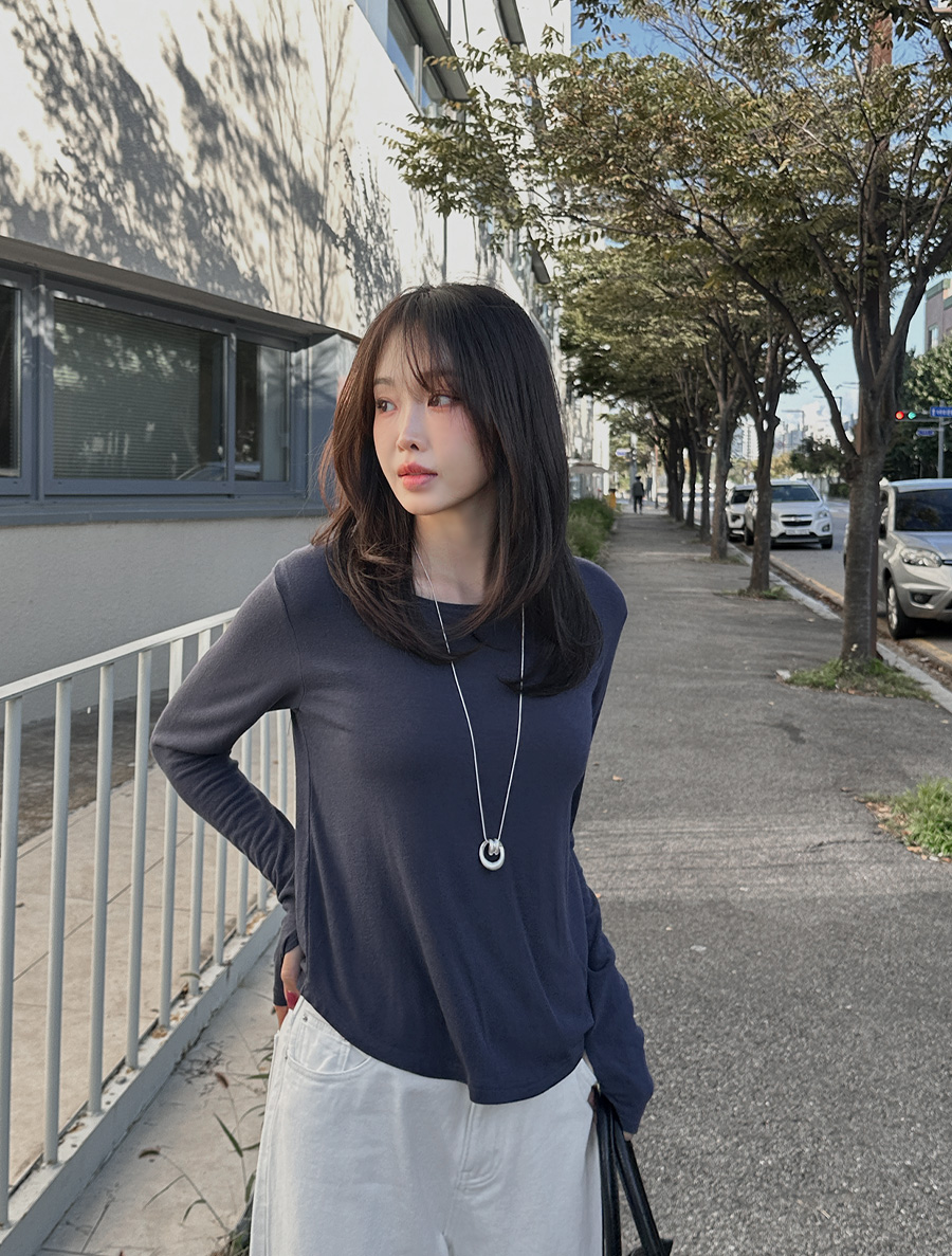 Moodpen Wool Round Warmer T-shirt