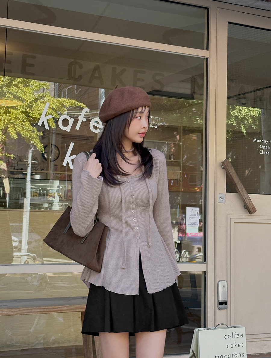 [EVELLET] TIMEN Scarf Set Button Fleece Peplum T-shirt Blouse