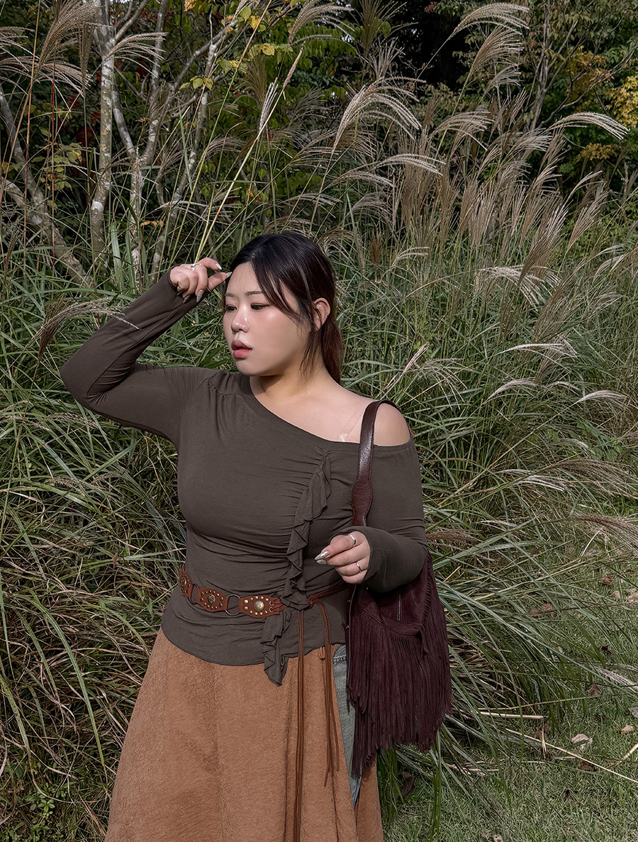 Frama Shirring Frill Off-shoulder T-shirt